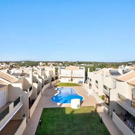 Casinha Dos Serves 아파트 *