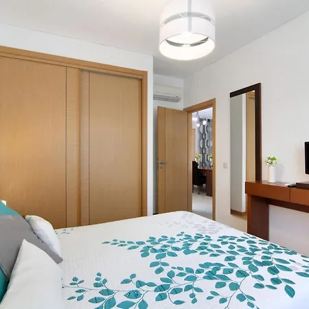 Casinha Dos Serves * 알부페이라