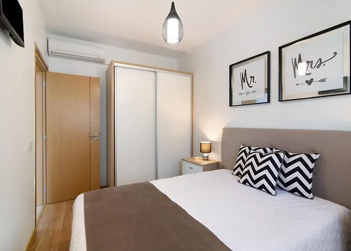 아파트 Casinha Dos Serves *