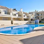 Casinha Dos Serves דירה *